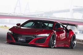 Honda NSX 2017 “biến hình” thành siêu xe gầm thấp